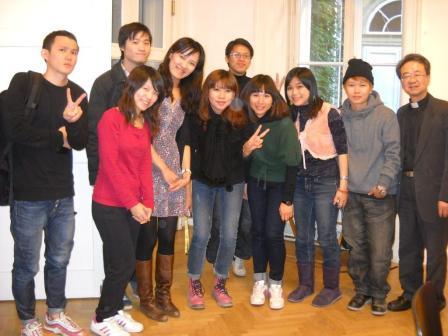 2009-2011年維也納--台灣基督長老教會：2010.10.10 Linz長榮、台大、中山大交換學生來訪